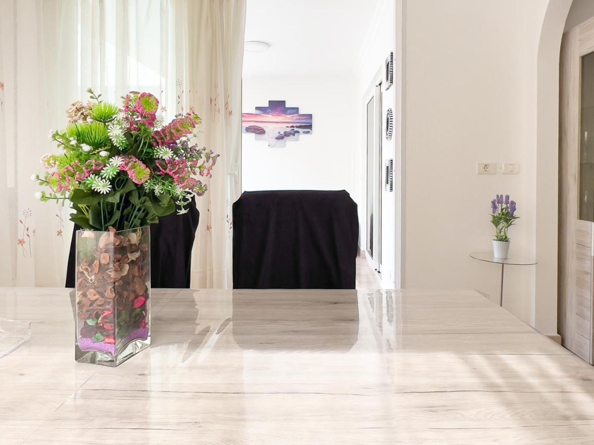 Korallia Guesthouse Castle Harbour Los Cristianos  Luaran gambar